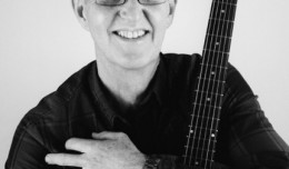 Bengt med gitarr